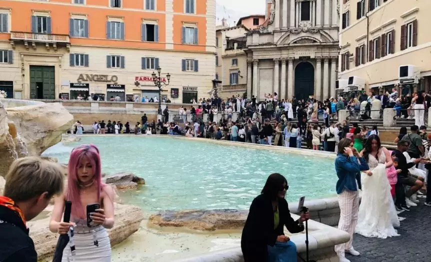 Roma: Nuove Strategie per un Turismo Sostenibile e Inclusivo Oltre il Centro Storico