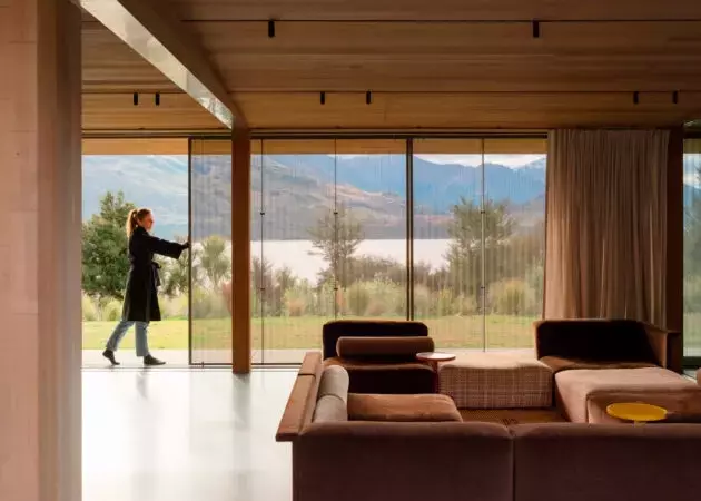 Armonia con la Natura: La Villa Flessibile di Fearon Hay Architects in Nuova Zelanda