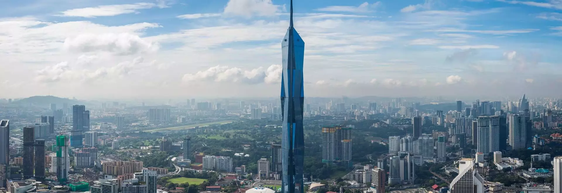 Il Merdeka 118: Gigante Architettonico di Kuala Lumpur Ridefinisce lo Skyline Asiatico