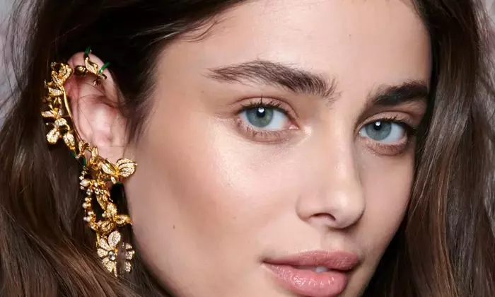 Segreti per un Aspetto Giovanile: Un Percorso Olistico di Benessere