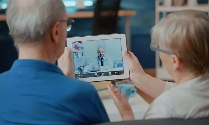 Elderly Health Consultation: Scope, Mechanisms, and Contemporary Perspectives