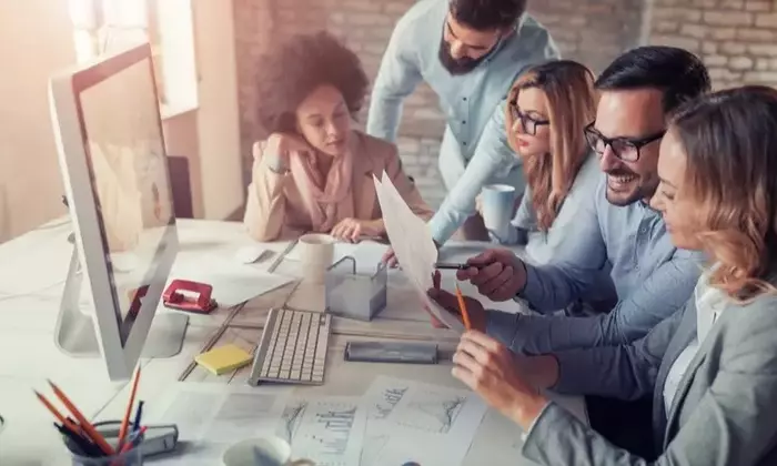 Project Management Training: Frameworks, Competency Development, and Organizational Application